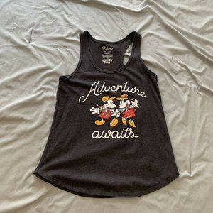 Disney Adventure Awaits Mickey Minnie Size Small
